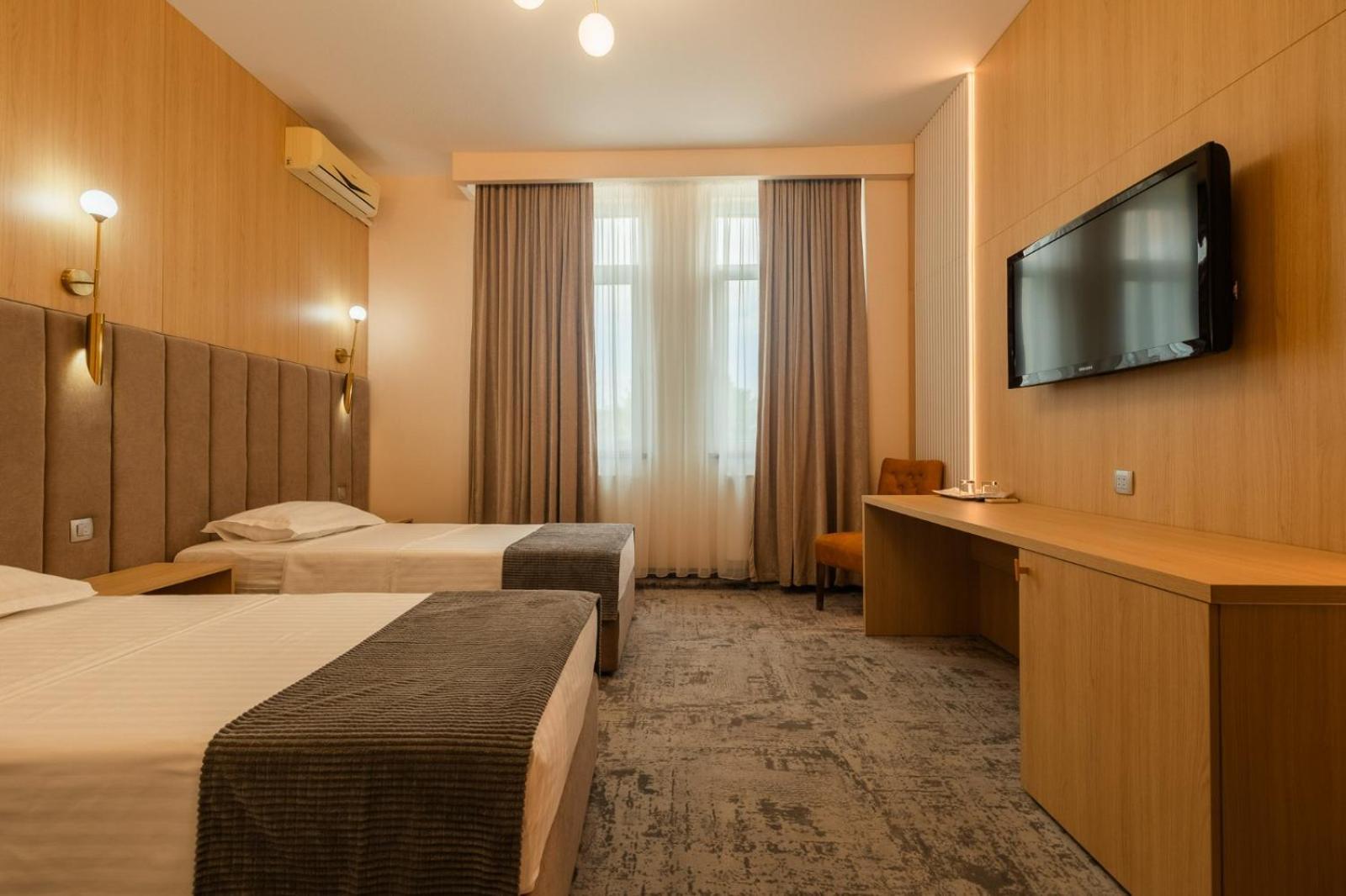 Guest house Pensiunea Floarea Soarelui