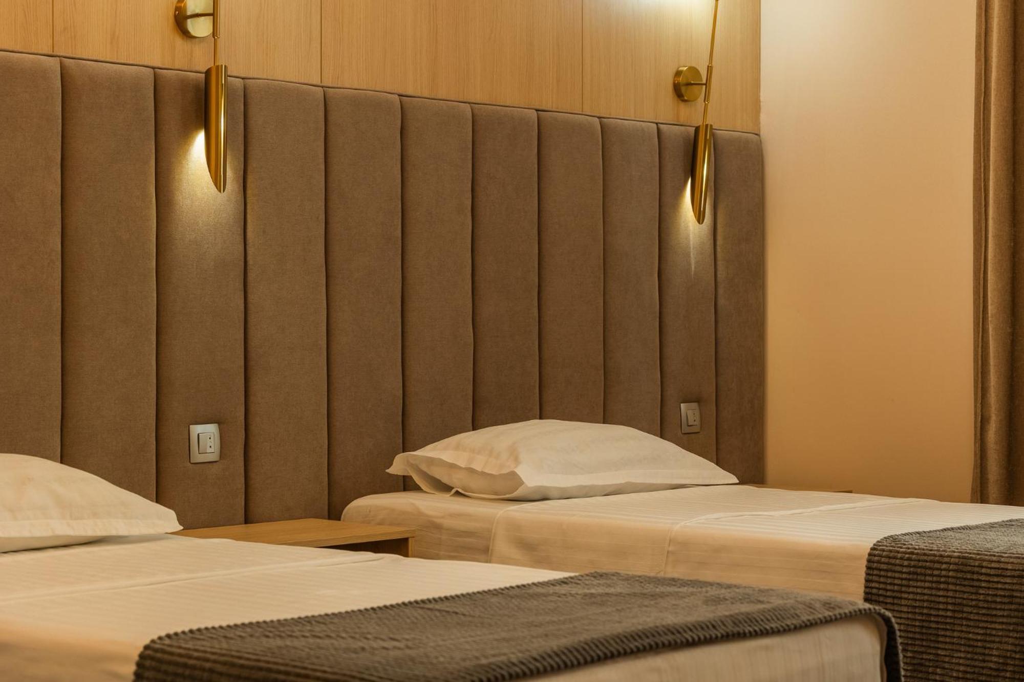 Pensiunea Floarea Soarelui Guest house Brasov