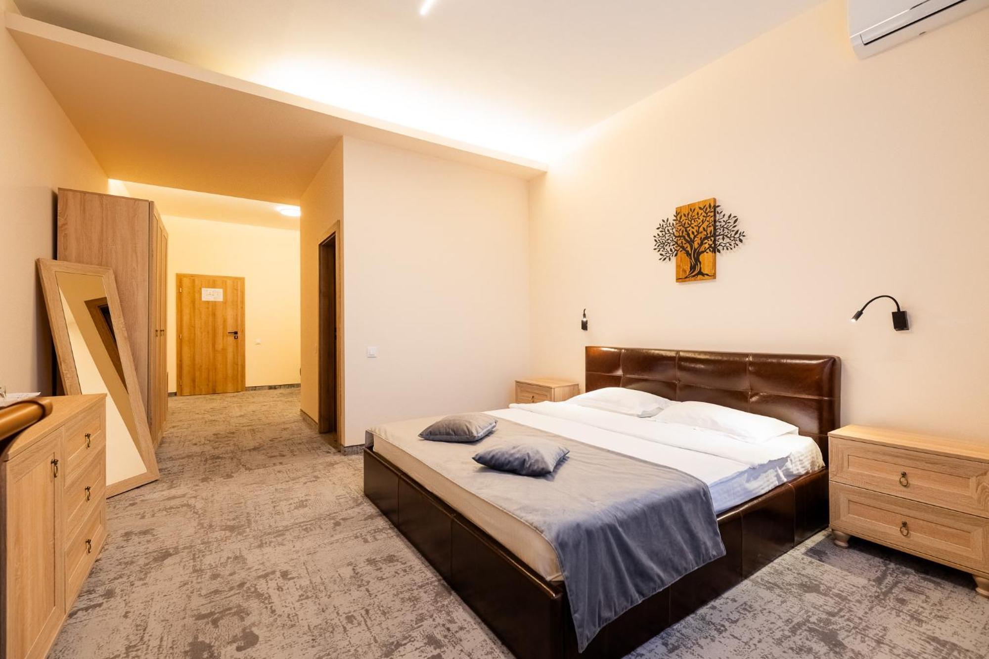 Affittacamere Pensiunea Floarea Soarelui 3*